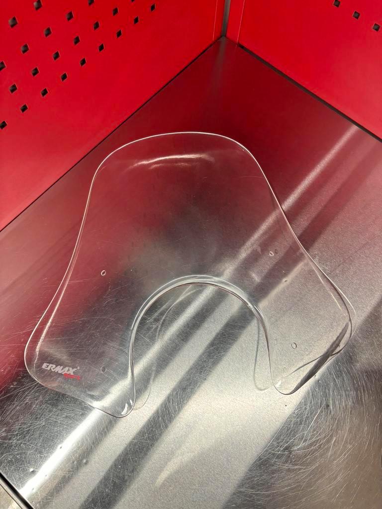 Piaggio Vespa GTS Ermax Sport Windscherm Medium Hoog Nieuw, -, -, Ophalen of Verzenden, Zo goed als nieuw