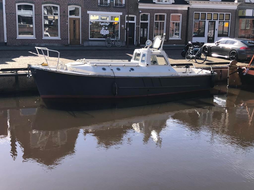 Mooie unieke Russische Patrouille boot degelijk en zuinig, 10 tot 30 pk, Gebruikt, Binnenboordmotor, Diesel