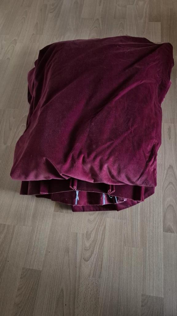 Gordijnen rood velours, Huis en Inrichting, Stoffering | Gordijnen en Lamellen, Gebruikt, 150 tot 200 cm, 200 cm of meer, Rood