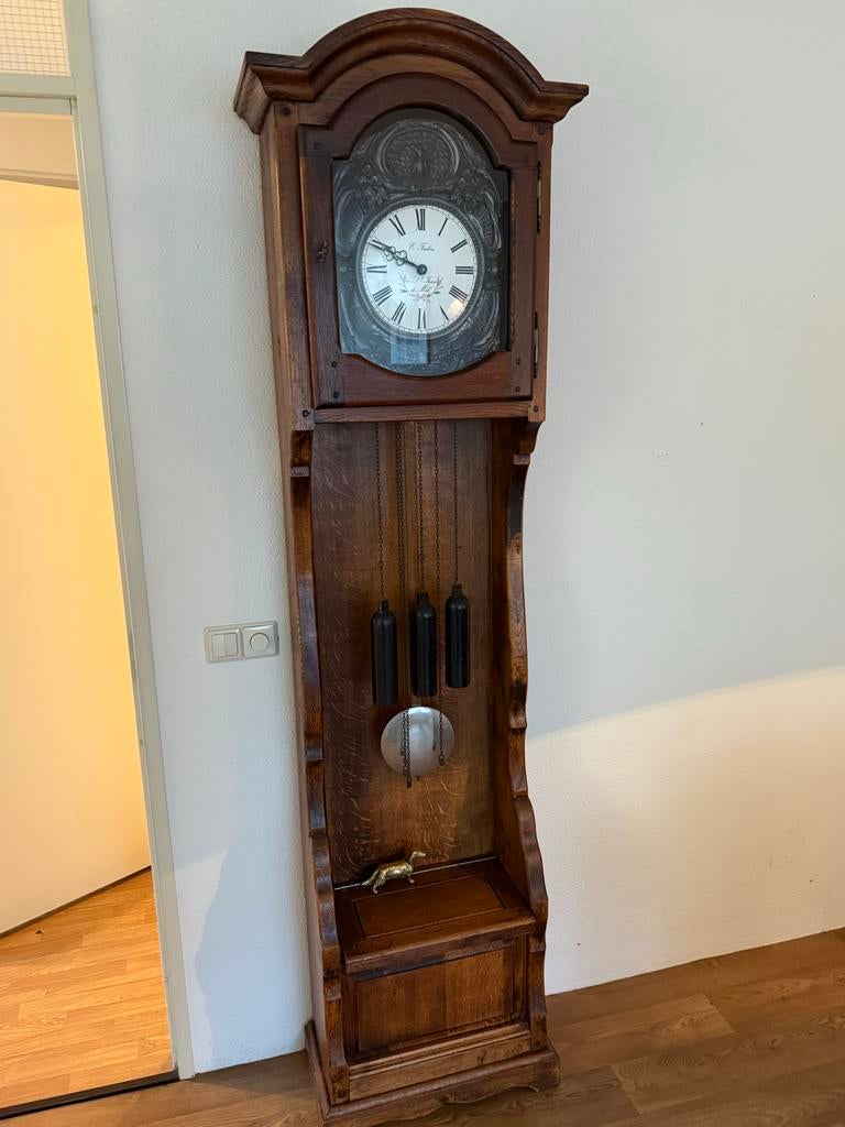 Prachtige Comtoise klok E Foulan a ST Jean de Mol, Ophalen