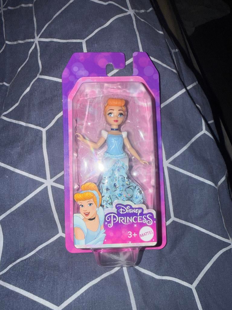 Disney Princess Assepoester pop, Kinderen en Baby's, Speelgoed | Poppen, Ophalen of Verzenden, Nieuw, Overige typen