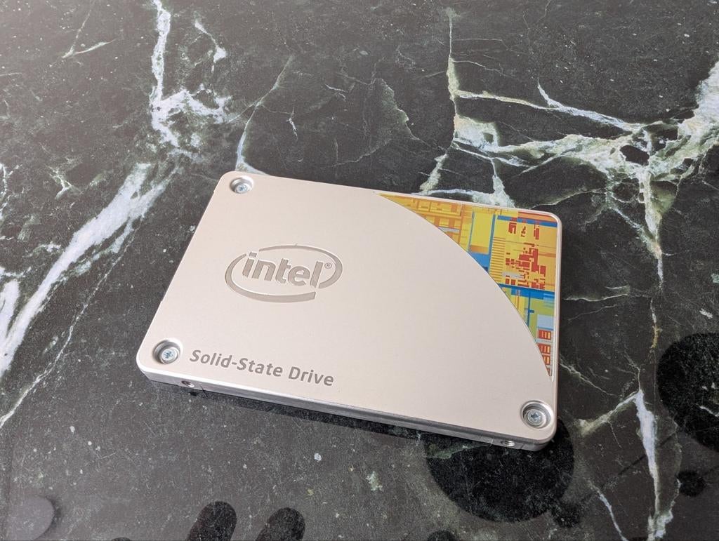 Intel 535 120gb SSD, Computers en Software, Harde schijven, Ophalen, Intern, Intel, SSD