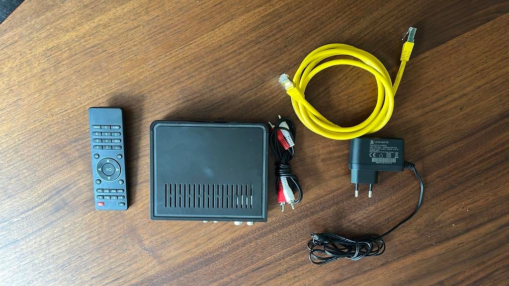 Quantis QE317 (radiotuner voor Ziggo), Ophalen, Zo goed als nieuw