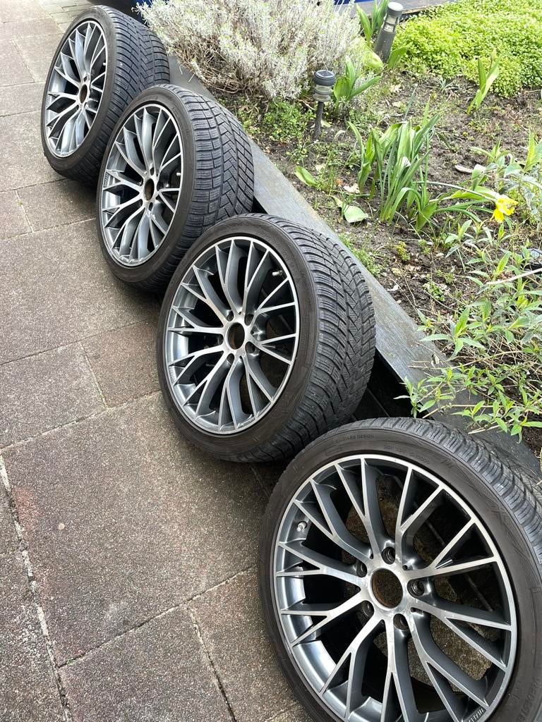BMW F20/F21 1 serie velgen 18 inch met winterbanden, Ophalen, 18 inch, Velg(en), Winterbanden