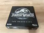 Jurassic world - the boardgame - s4180, Hobby en Vrije tijd, Gezelschapsspellen | Bordspellen, Verzenden, Zo goed als nieuw