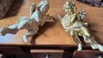 2 grote Kunststof hang Engel Beeldjes Decoratie goud beige, Verzamelen, Beelden en Beeldjes, Ophalen of Verzenden, Zo goed als nieuw