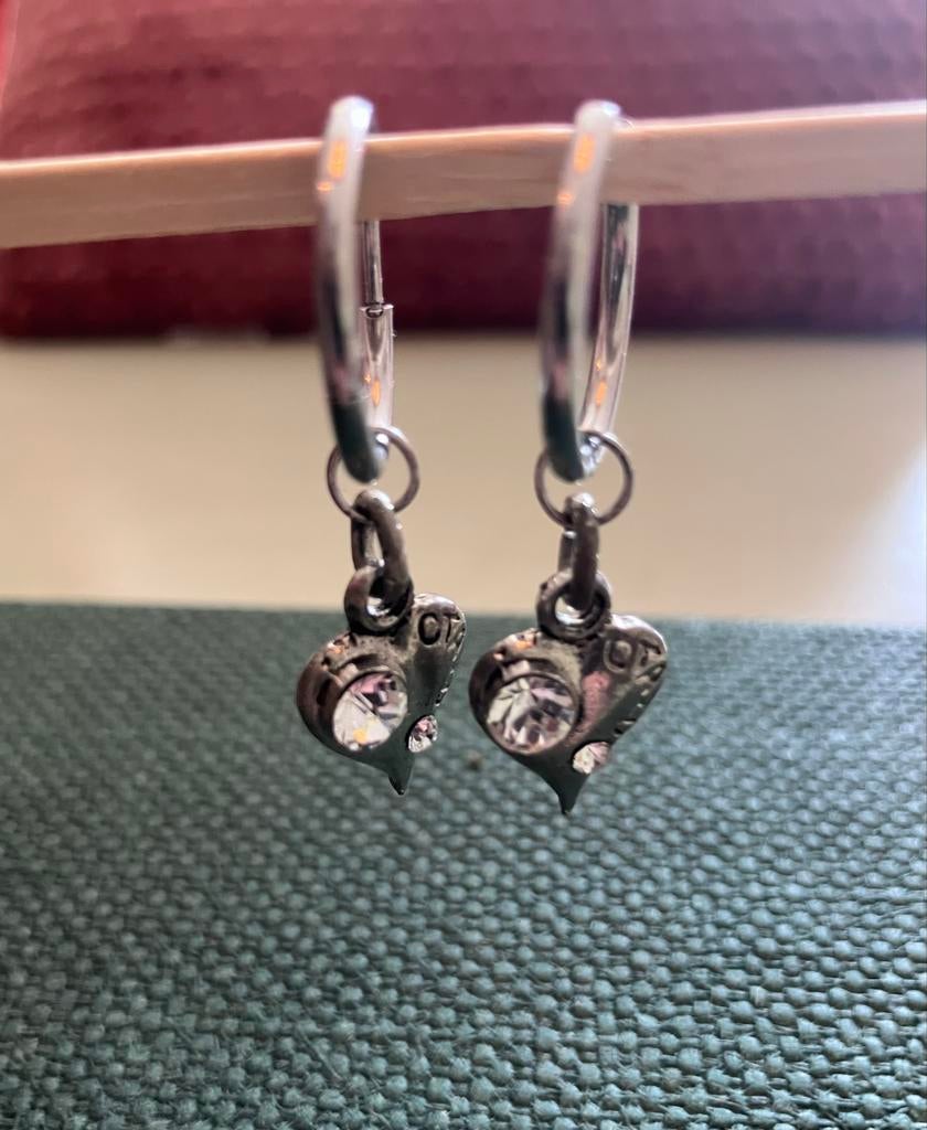 Otazu oorbellen met zirkonia hartjes, Sieraden, Tassen en Uiterlijk, Oorbellen, Met kristal, Overige materialen, Hangers, Nieuw
