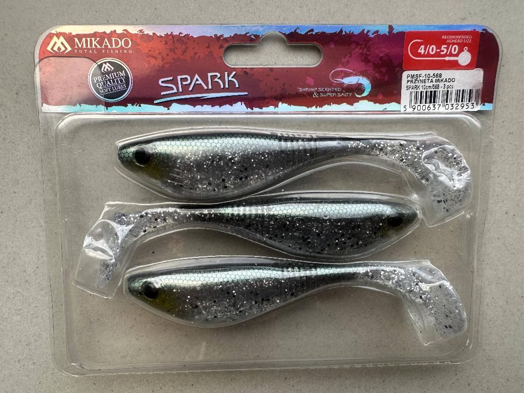 Nieuwe visaas Mikado Spark 10 cm kleur 568 – 3 stuks (2), Watersport en Boten, Ophalen of Verzenden, Nieuw, Overige typen