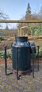 Laarzenrek melkbus Robust en orgineel, Ophalen, Gebruikt