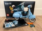 LEGO 10298 Vespa 125 - Nieuwstaat met doos en instructies, Ophalen of Verzenden, Zo goed als nieuw
