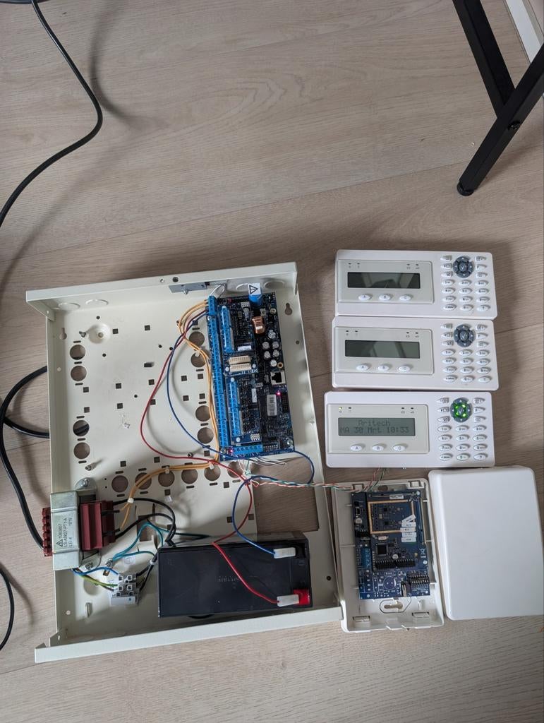 Aritech ATS AIP1500 alarmsysteem met draadloze module, Ophalen of Verzenden