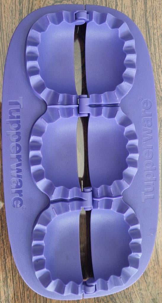 Tupperware empanada maker / pasteitjes maker paars, Ophalen, Zo goed als nieuw, Paars, Overige typen