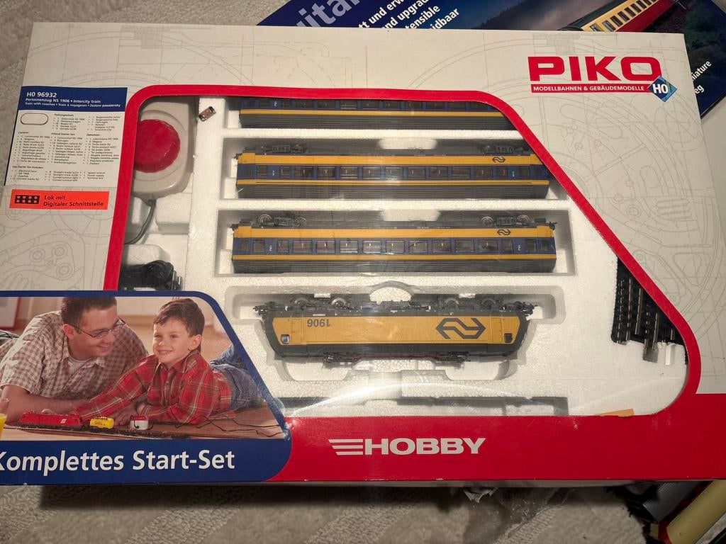 Starterset pakket: Piko en Fleischmann treinset, Treinset, Gelijkstroom, Piko, Ophalen of Verzenden
