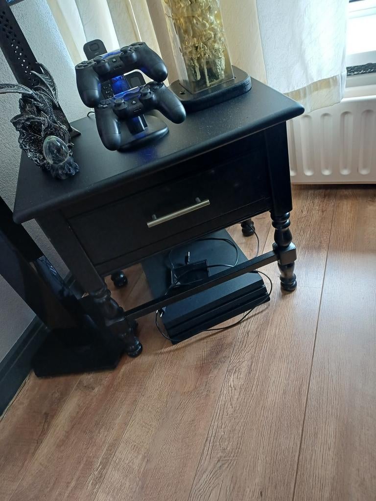 Zwart ladekastje, Ophalen, 25 tot 50 cm, Minder dan 50 cm