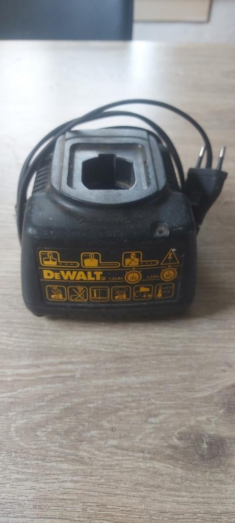 Dewalt lader, Ophalen
