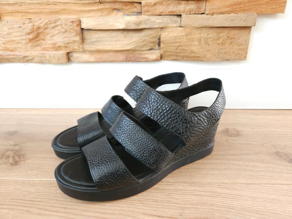 Ecco Shape Wedge Plateau leren sandalen maat 40 slippers!!!, Ecco, Zwart, Zo goed als nieuw, Sandalen of Muiltjes
