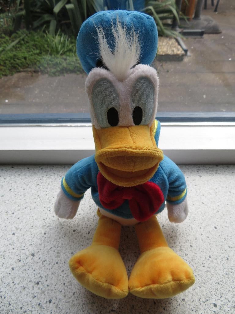 Disney Donald Duck uit Disneyland Paris meet ca 30 cm, Disney, Disney, Ophalen of Verzenden, Zo goed als nieuw