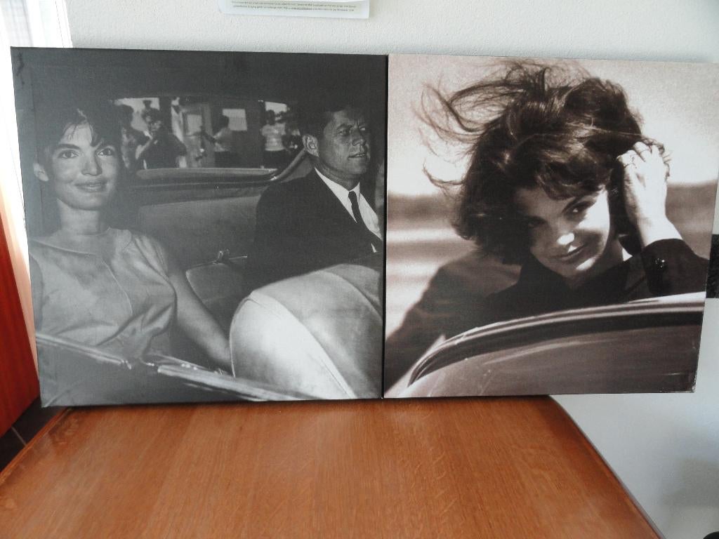 2 foto's op canvas van president John F. en Jacky Kennedy, Ophalen, 50 tot 75 cm, Zo goed als nieuw, Foto of Poster