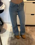 Bershka '90s Wide Jeans - EUR 32, Ophalen of Verzenden, Zo goed als nieuw, Blauw, W27 (confectie 34) of kleiner
