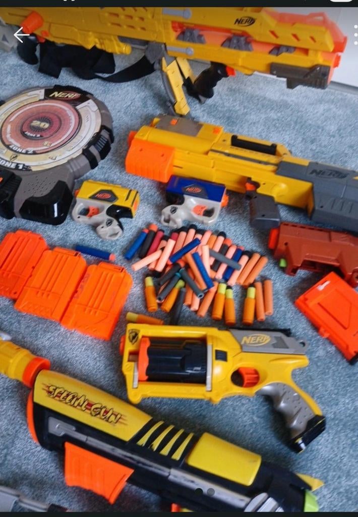 Geweren alles voor 14 euro kan ook per stuk worden gekocht, Kinderen en Baby's, Speelgoed | Buiten | Actiespeelgoed, Ophalen of Verzenden