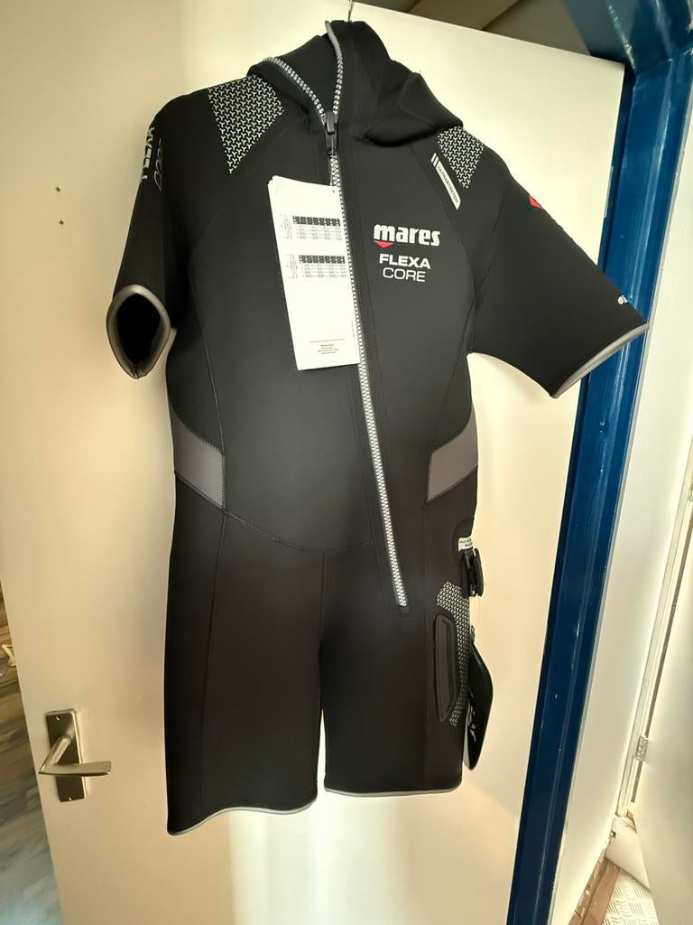 Mares flexa core maat 7 nieuw, Watersport en Boten, Duiken, Ophalen of Verzenden, Nieuw, Zwem- of Duikvliezen