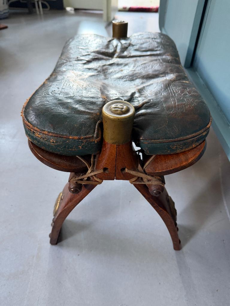 Vintage kamelenzadel, kruk, voetenbank, Ophalen, Minder dan 50 cm, Gebruikt, -