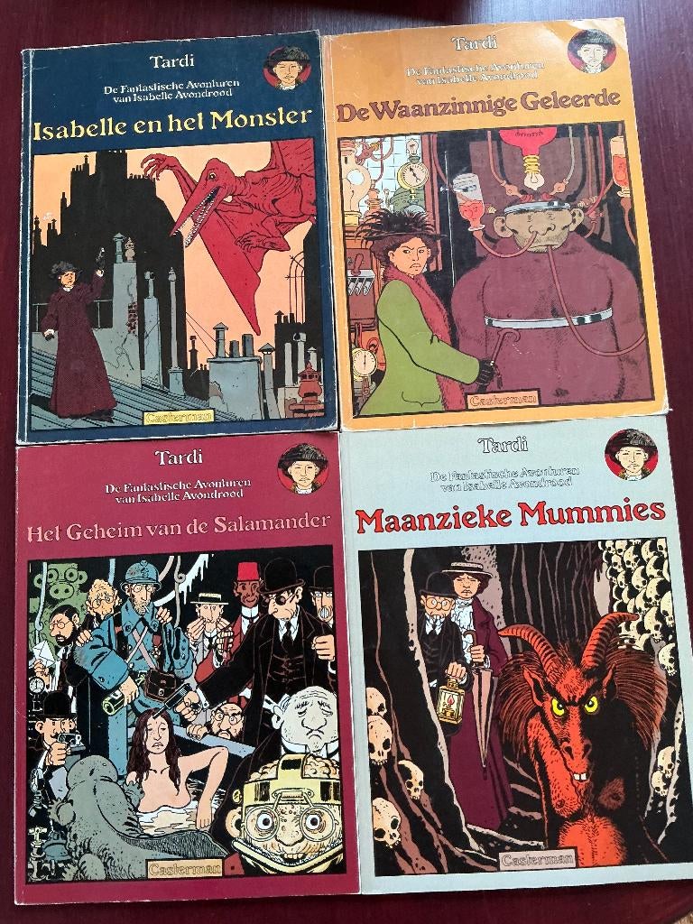 Isabelle Avondrood, Meerdere stripboeken, Ophalen of Verzenden, Gelezen