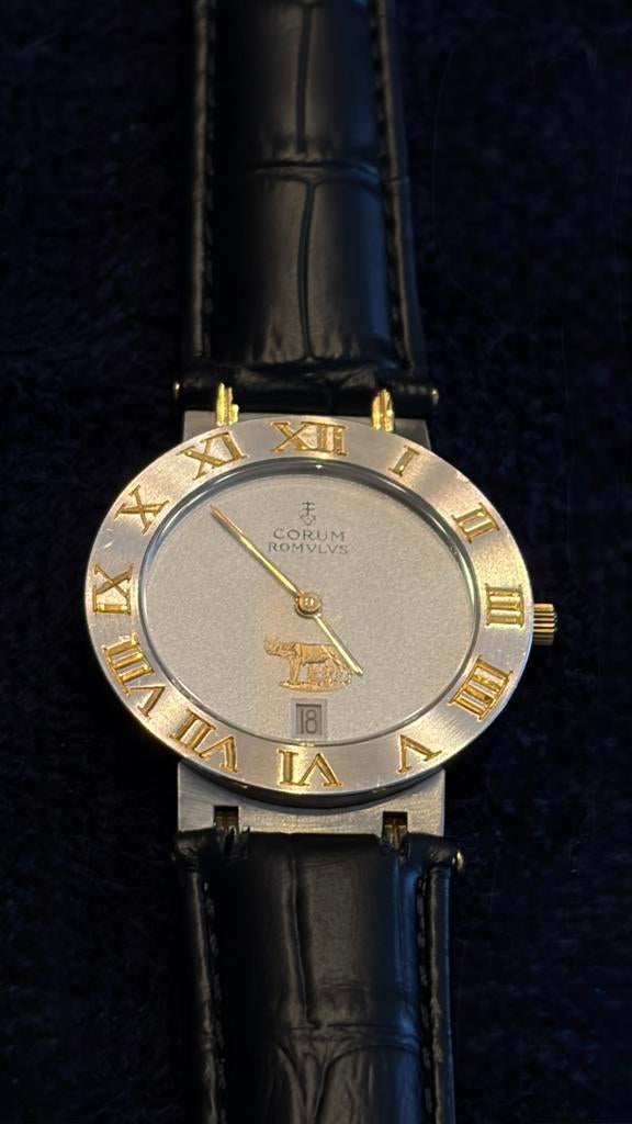 Corum Romvlvs, Ophalen of Verzenden, Zo goed als nieuw, Goud, Overige merken