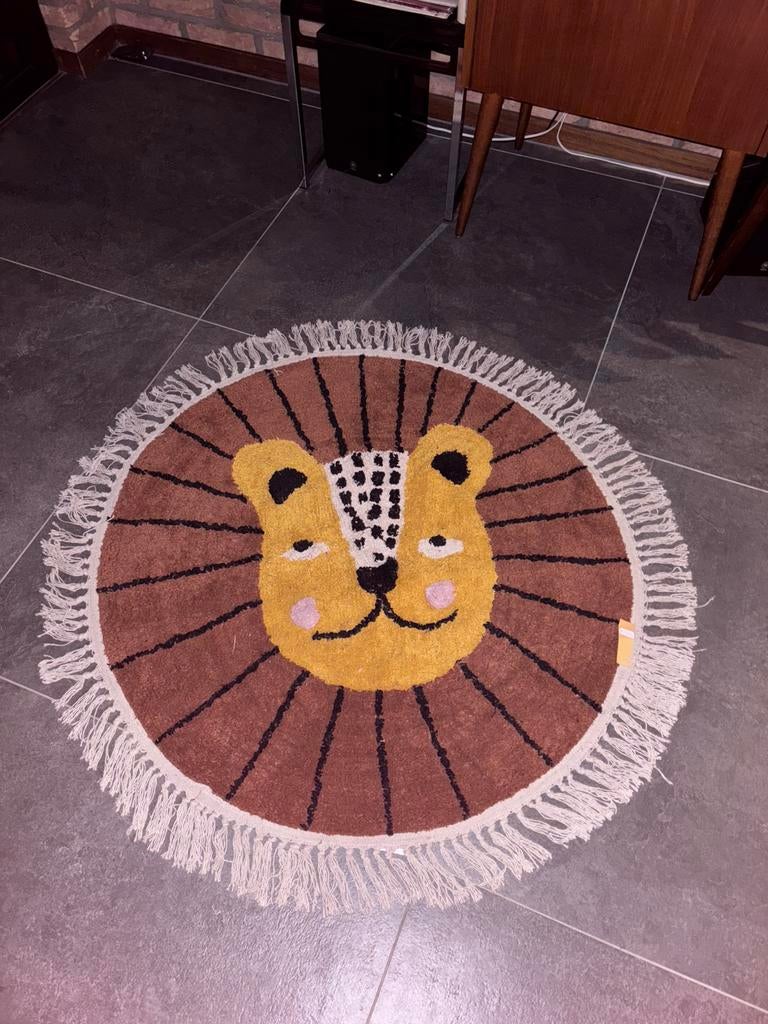 Decoratief vloerkleed van geturfd katoen, leeuwtje, 90 cm, Overige kleuren, Rond, Zo goed als nieuw, 50 tot 100 cm