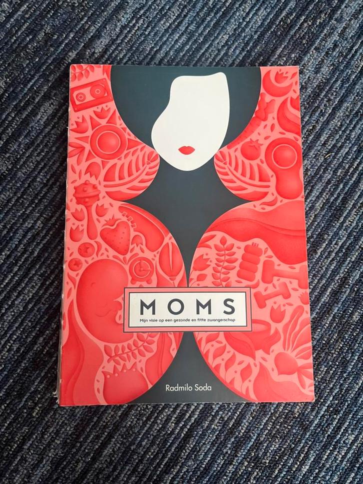 Marieke Wildeman - Moms, Boeken, Overige Boeken, Zo goed als nieuw, Ophalen of Verzenden