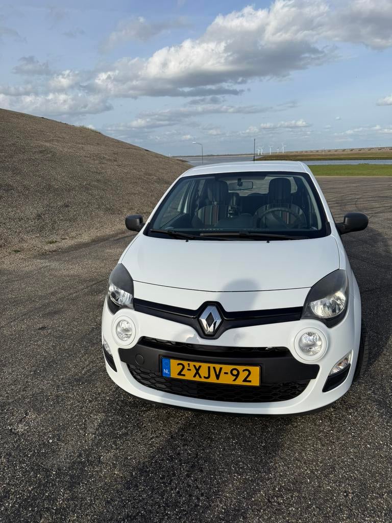 Renault Twingo 1.2 16v 75pk 2014 Wit, Auto's, Renault, Voorwielaandrijving, 839 kg, Twingo, 74 pk