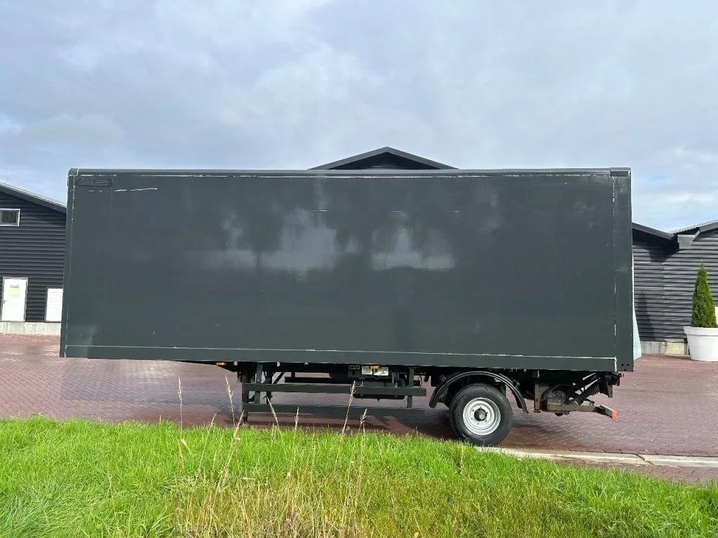 SAXAS be oplegger 8.9 ton met laadklep 1500 kg breed 243.5 c, Auto's, Vrachtwagens, Bedrijf, Te koop, Aanhangers en Opleggers