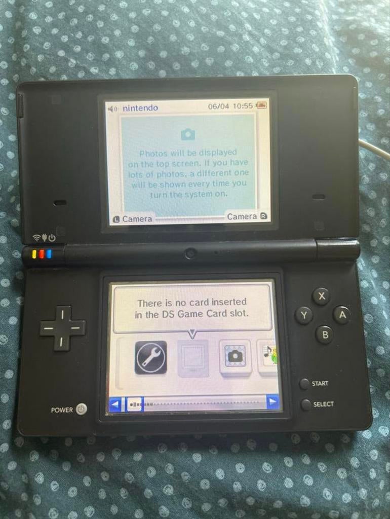 Nintendo DSi met 6 games (zonder pen/oplader), Spelcomputers en Games, Spelcomputers | Nintendo DS, Ophalen, Zwart, Dsi, Gebruikt