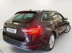 Skoda Superb Combi iV 218PK DSG HYBRID BUSINESS CAMERA/NAVI/, 12 maanden, Gebruikt, 4 cilinders, Zwart