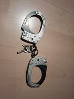 Handboeien rivolier, Ophalen, Landmacht, Overige gebieden