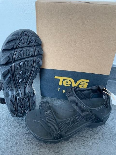 25% korting op Teva kindersandaal Tanza Black maat 32, Teva, Customerservicesnl@teva-eu.com, Kloosterstraat 29 Simpelveld, Jongen of Meisje