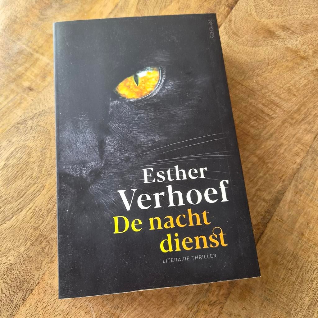 Esther Verhoef - De Nachtdienst, Ophalen of Verzenden, Zo goed als nieuw, Esther Verhoef