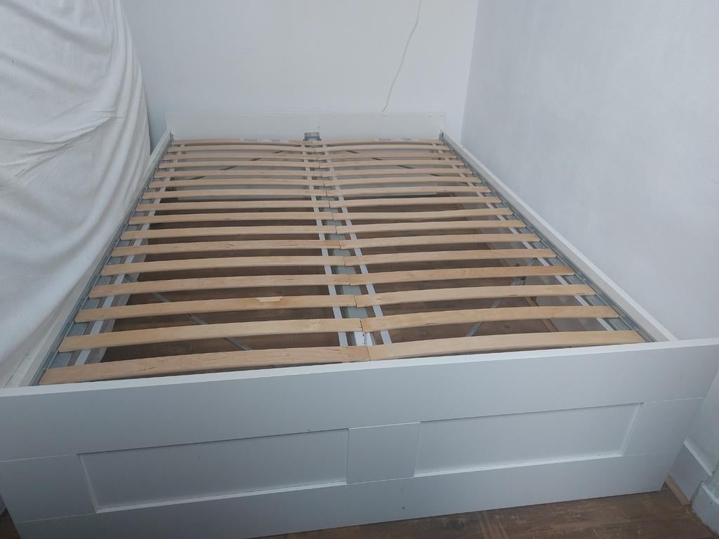 Ikea bed 140x200, Wit, Tweepersoons, Zo goed als nieuw, Hout