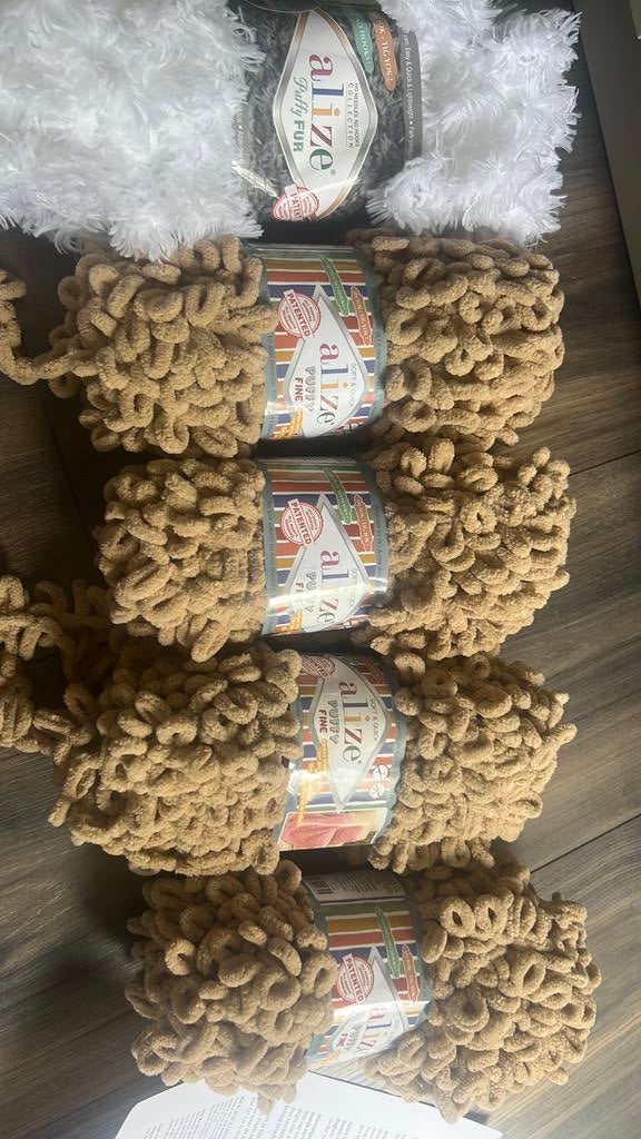 Puffy wol met patroon voor een vestje, Ophalen of Verzenden, Nieuw, Breien, Patroon of Boek