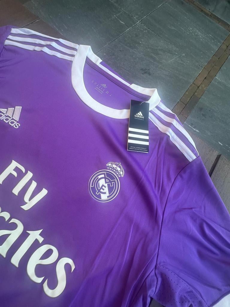 Real Madrid voetbal shirtje nieuw met prijskaartje, Ophalen of Verzenden, Nieuw, Shirt