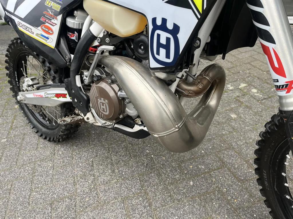 Husqvarna TE 250i off-road € 6.345,00, Motoren, Motoren | Husqvarna, Bedrijf, Enduro, 11 kW of minder, 249 cc
