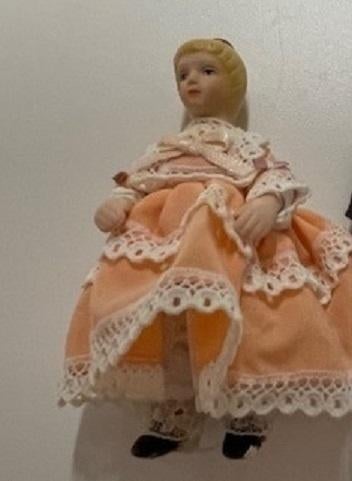 poppenhuis popje meisje, Verzamelen, Poppenhuizen en Toebehoren, Ophalen of Verzenden, Nieuw, Poppenhuis