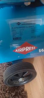 Airpress HL 310-25 Compressor - Zo goed als nieuw, Doe-het-zelf en Verbouw, Compressors, 6 tot 10 bar, Ophalen of Verzenden, Zo goed als nieuw
