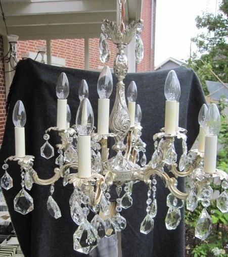 Bijzondere antieke kroonluchter zilverkleurig 12 lichtpunten, Huis en Inrichting, Lampen | Kroonluchters, Ophalen, Zo goed als nieuw