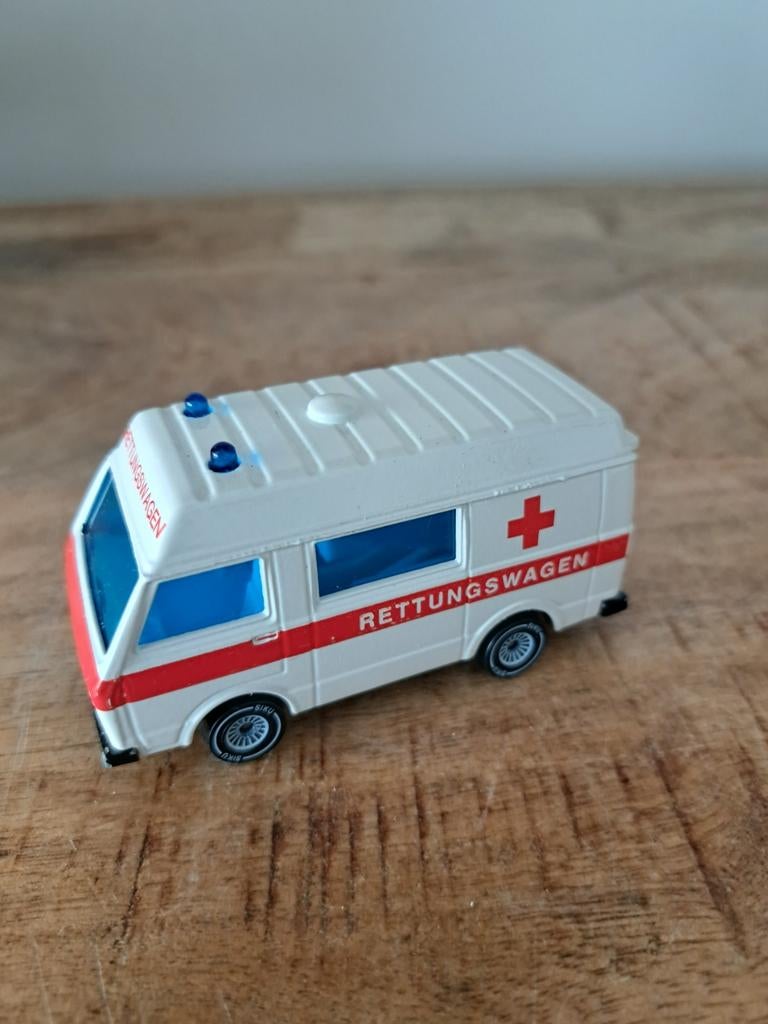 Siku vw lt model rettungswagen, Gebruikt, West germany, N.b, Bus of Vrachtwagen