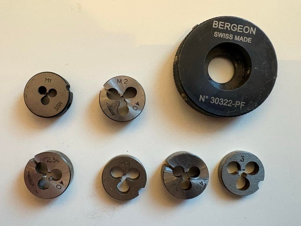 Bergeon 30322 tappenset, Ophalen