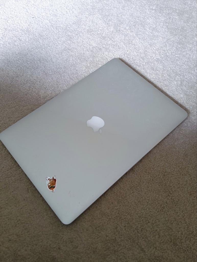 MacBook Pro 15 inch (A1398) defect - voor onderdelen/klusser, Ophalen of Verzenden, Niet werkend, 15 inch, MacBook Pro