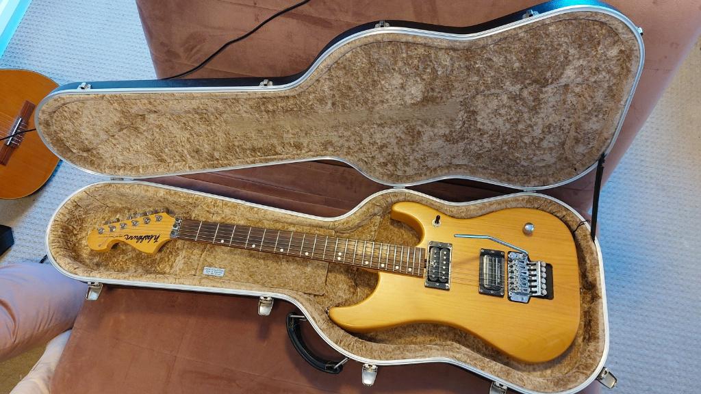 Washburn N2 Nuno Bettencourt Signature Floyd Rose NIEUWSTAAT, Muziek en Instrumenten, Ophalen, Zo goed als nieuw, Solid body, Overige merken