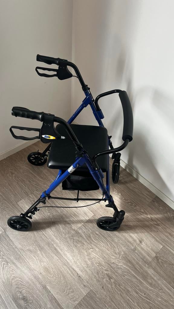 Rollator Easy Light, Ophalen, Opvouwbaar, Zo goed als nieuw