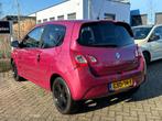 Renault Twingo 1.2 16V Dynamque lage km ✅136 dkm, Auto's, Voorwielaandrijving, 74 pk, Zwart, 4 stoelen